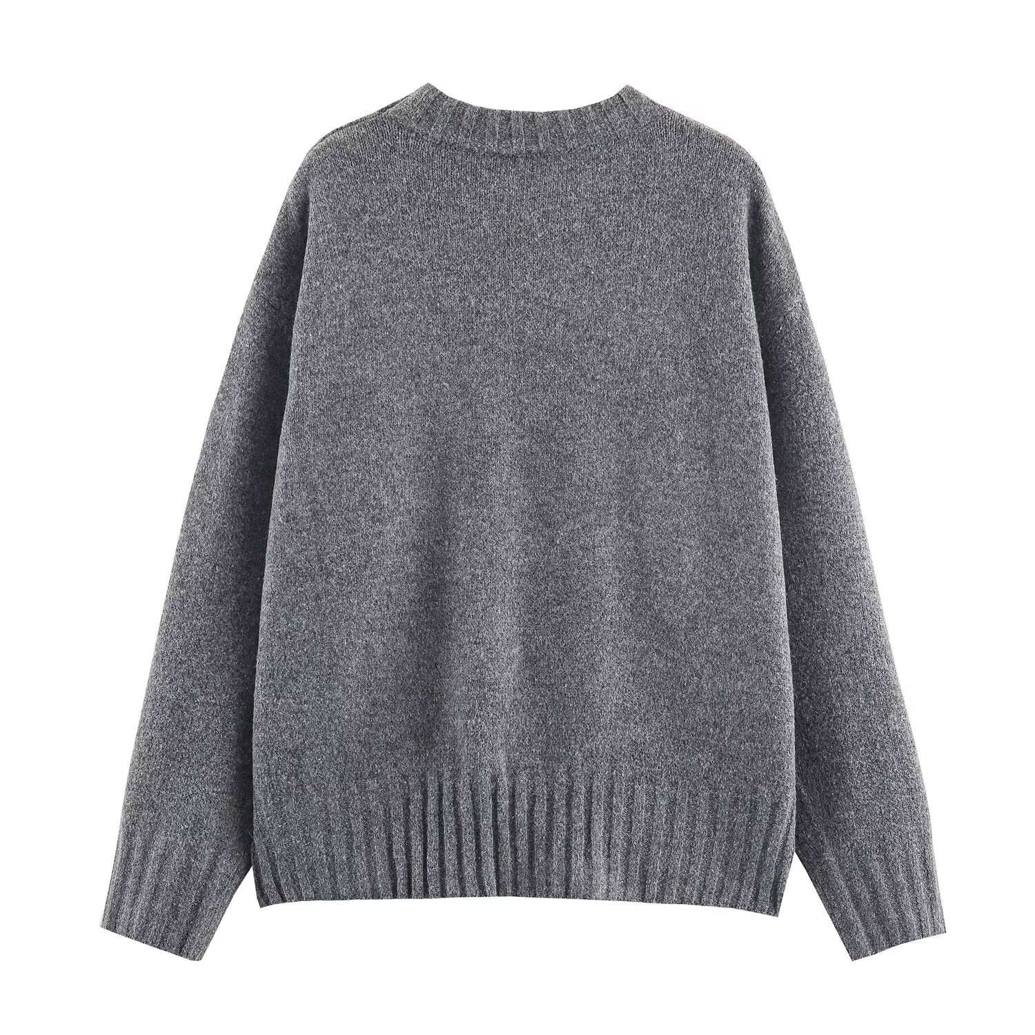 Round neck long sleeved loose fitting pullover knitted sweater for women